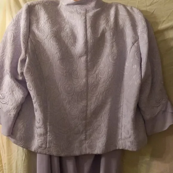 NWOT Draper's & Damon's Suit in light Lilac